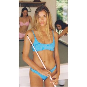 TRIANGL REGULAR- RINA OCEAN FLORAL